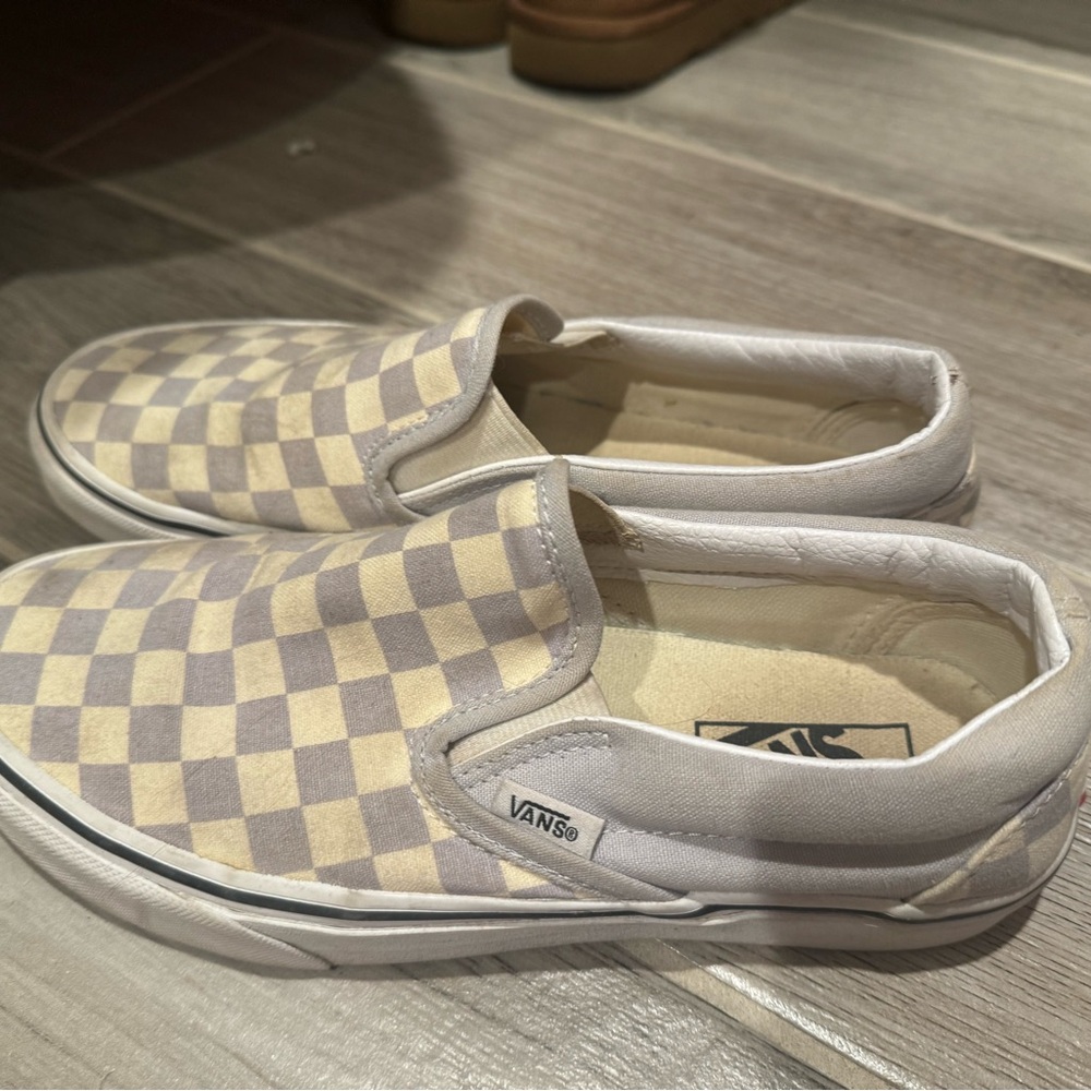 Vans slip on purple 7.5 barely used
